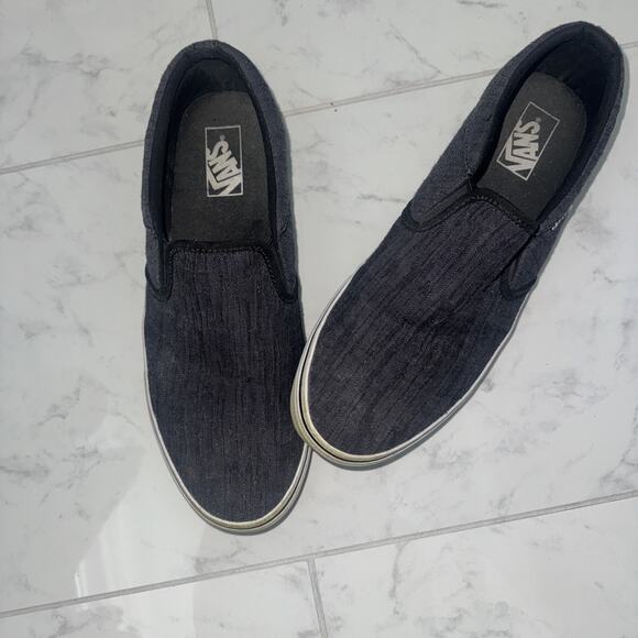 Size 11- VANS Classic Slip-On Multicoloured - Picture 1 of 9